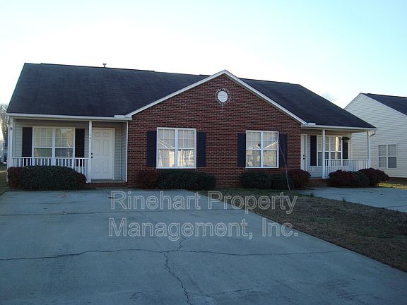 2nd image of 1041 Cherry Meadow Ln