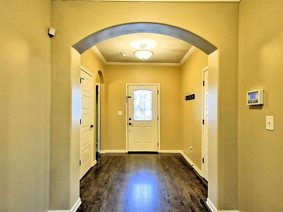 3rd image of 1207 Snowball Ln