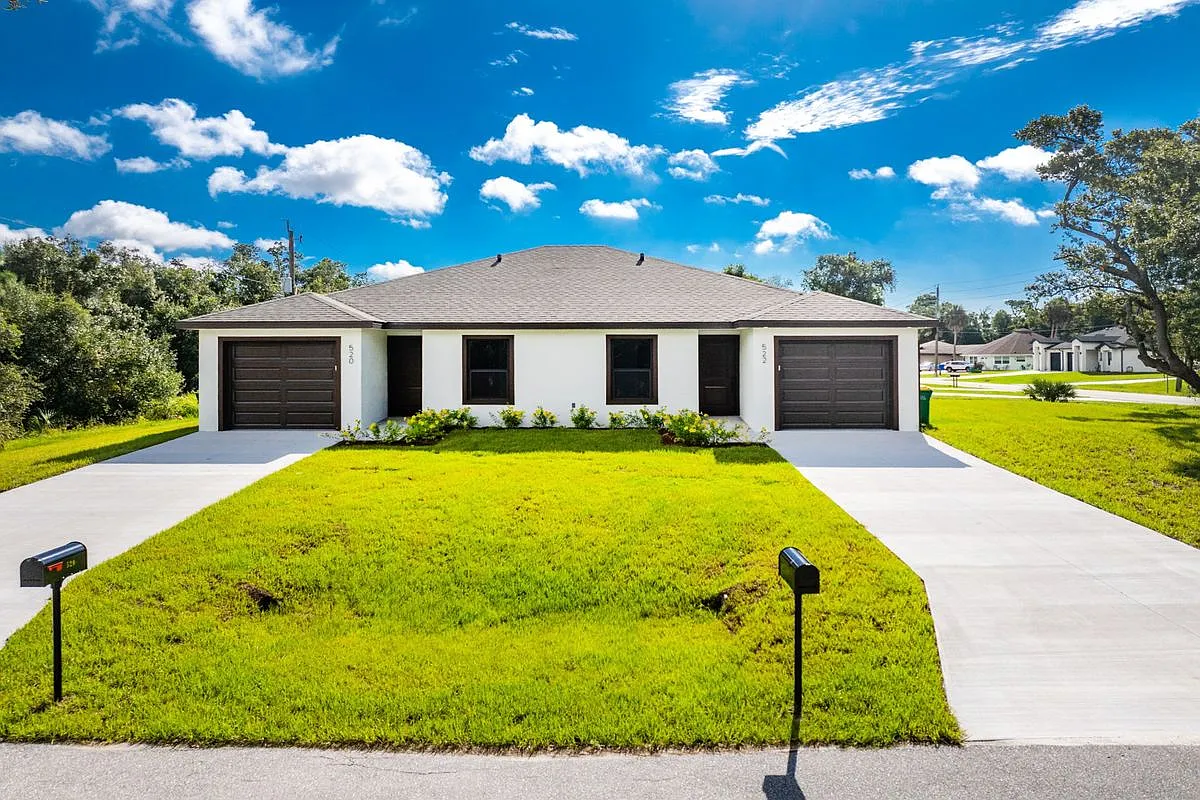 3 bed, 2.0 bath, 1500 sqft, $1,850 — Photo 1