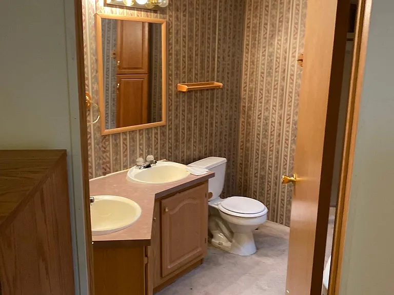 15 North St — Photo 11