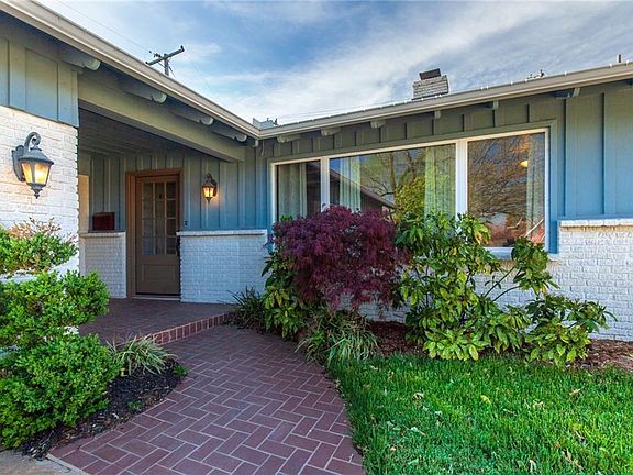 2nd image of 2704 Keats Pl