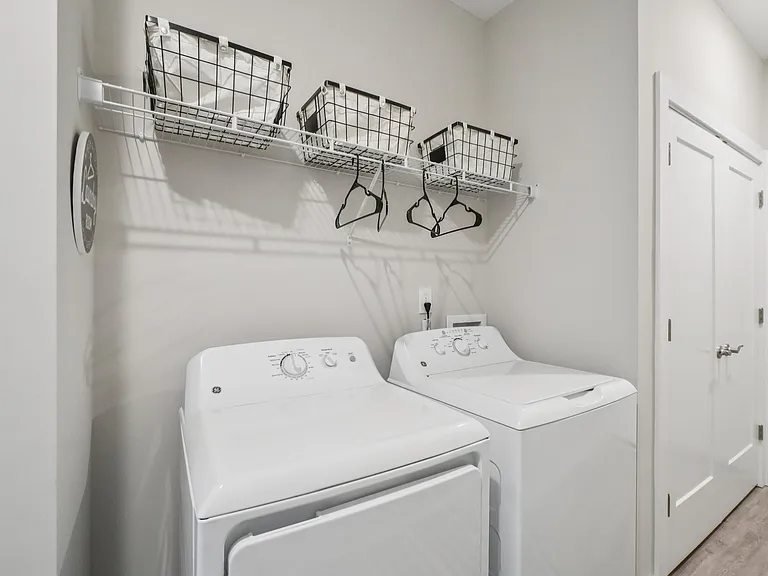 Filmore Place Apartments — Photo 37