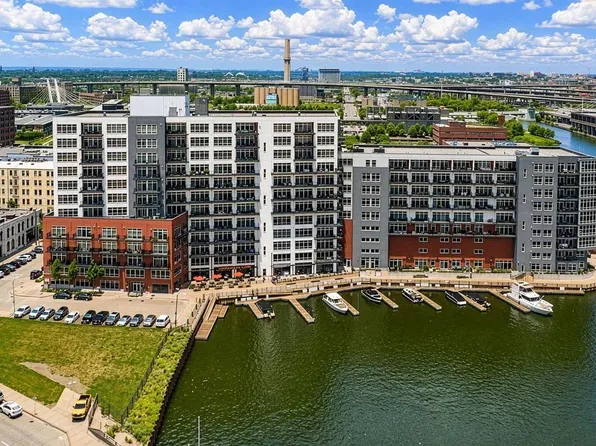 106 W Seeboth STREET #112, Milwaukee, WI 53204