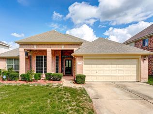 10318 Linden Springs Dr, Houston, TX 77095