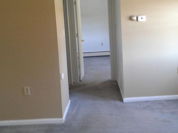 4th image of 221 E Penn Ave #1