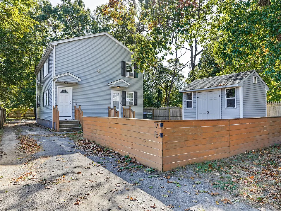 15-17 Otis Ct