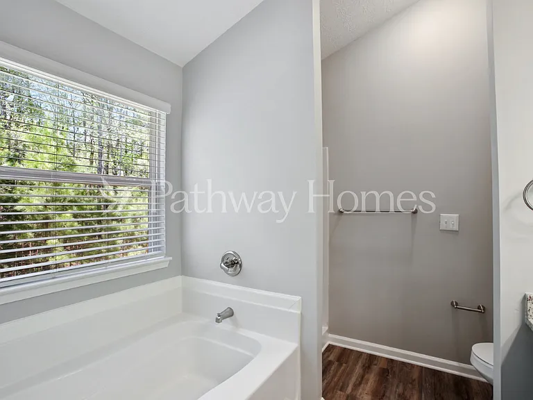 9461 Lakeview Rd — Photo 14