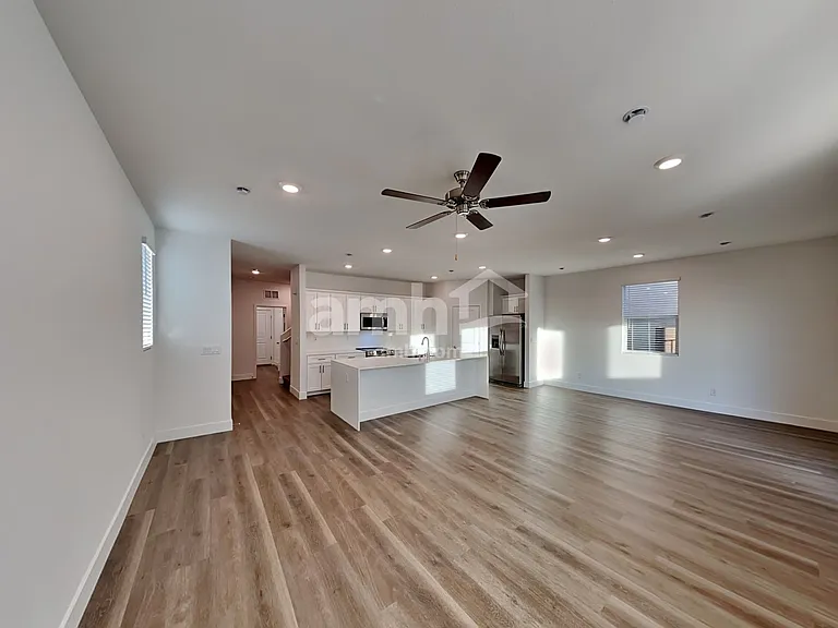 4594 Camden Bridge St — Photo 7