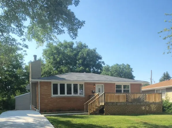 2033 Gregory Ct, Springfield, IL 62703