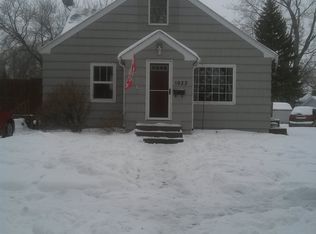 1022 2nd St NE, Devils Lake, ND 58301