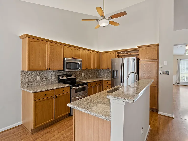 12207 Bright Angel Ct — Photo 8