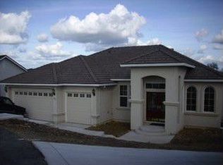 55 Willet Ct, Wallace, CA