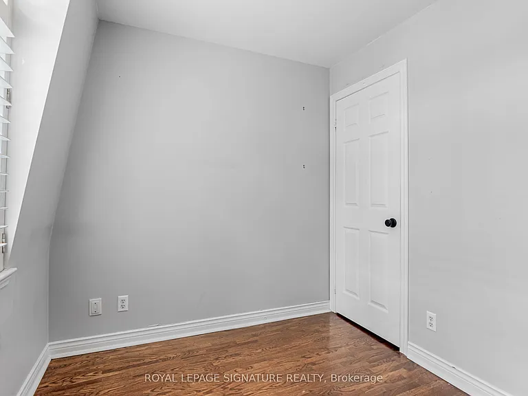100 Redpath Ave #23 — Photo 23