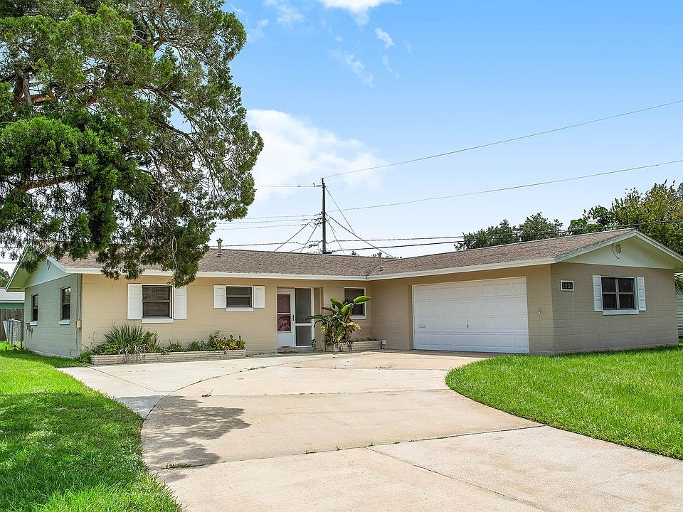 1st image of 2921 Flora St