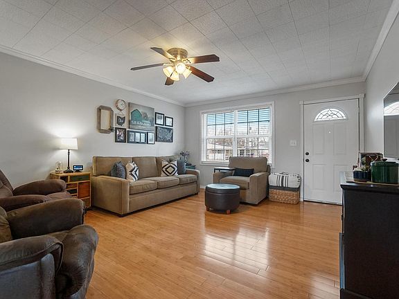 5th image of 4312 Brookgrove Dr