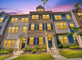 9365 Barnes Loop, Manassas, VA 20110