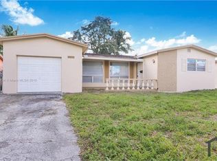 3511 Acapulco Dr, Hollywood, FL 33023