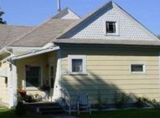 1309 4th St, Perry, IA 50220