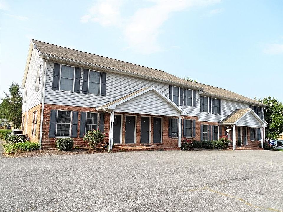 1st image of 400 W Cherry Dr APT D
