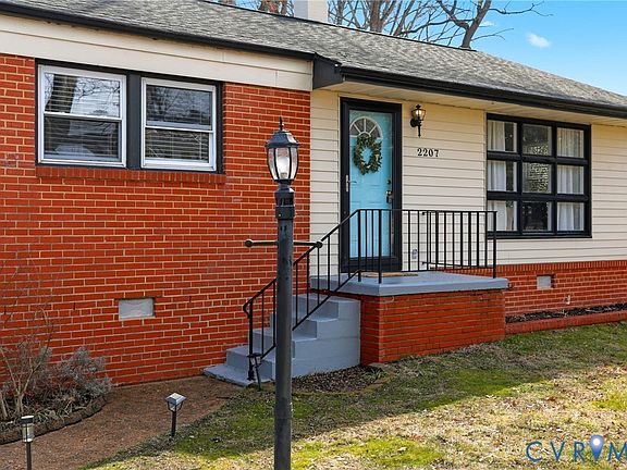 4th image of 2207 Nortonia Rd