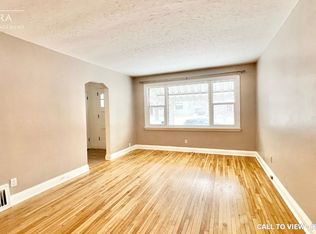 223 Roxborough Ave #1, Oshawa, ON L1G5X1