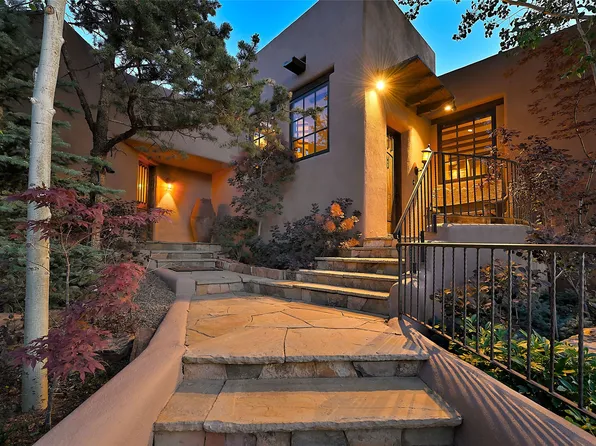 644 Camino Del Monte Sol, Santa Fe, NM 87505