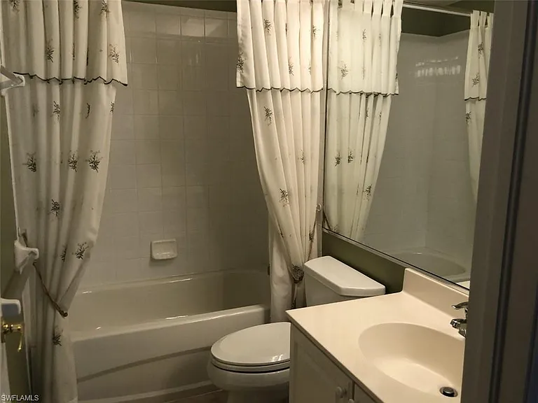 1380 Tiffany Ln #2204 — Photo 25