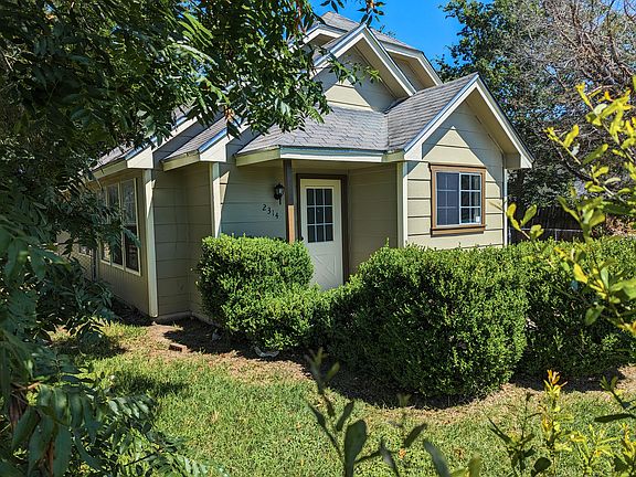 2nd image of 2314 Lazy Ridge Dr