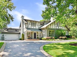 240 Forest St, Winnetka, IL 60093