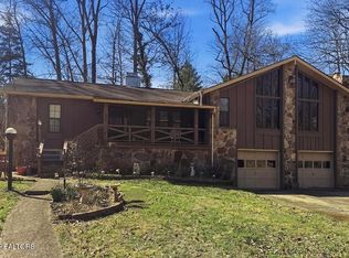 403 Delaware Ave, Oak Ridge, TN 37830