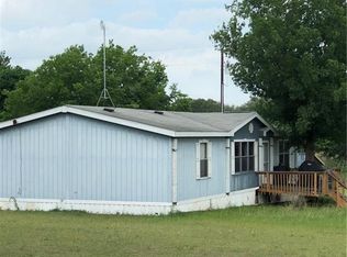 960 Phillip Ln, Liberty Hill, TX 78642