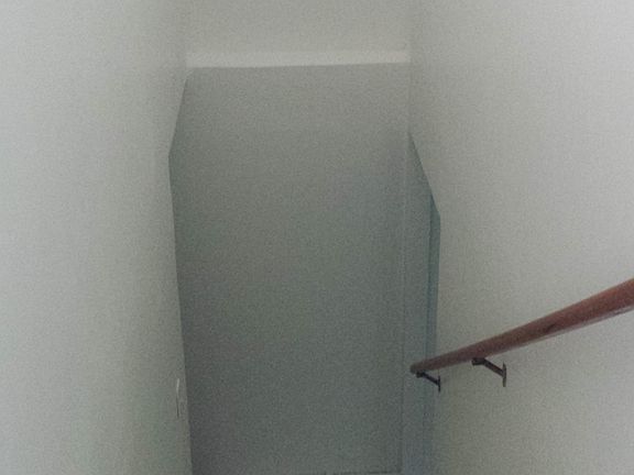 3rd image of 161 Glenbrook Dr