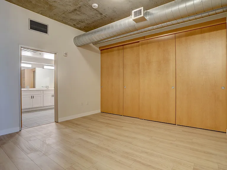 1401 Wewatta St #903 — Photo 7