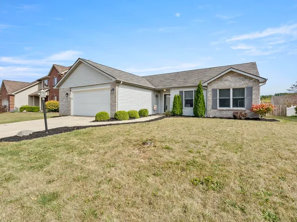 679 Chadings Dr, Roanoke, IN 46783
