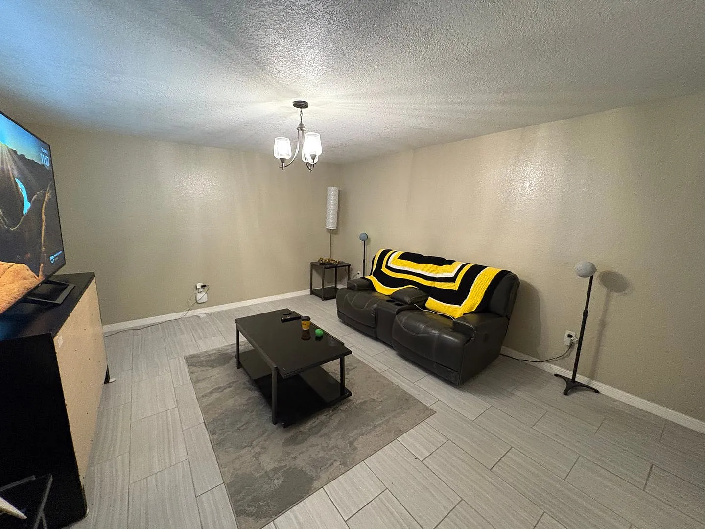 Home for rent in the Eastside of El Paso — Photo 2