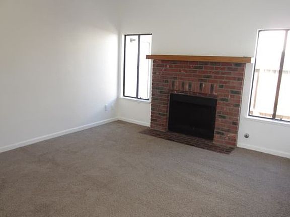 3rd image of 29804 Killington Dr