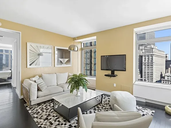 123 Washington Street image 3 of 14