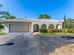 9697 SW 1st Ct, Pompano Beach, FL 33071