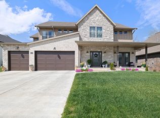 1113 E Siler Pkwy, Springfield, MO 65810