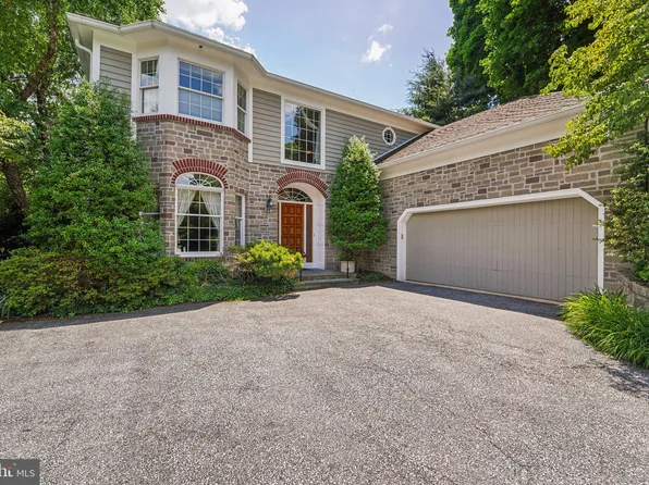 6 Hickory Knoll Ct, Lutherville Timonium, MD 21093