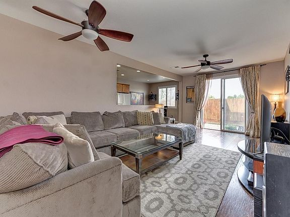 4th image of 2486 Huckleberry Cir
