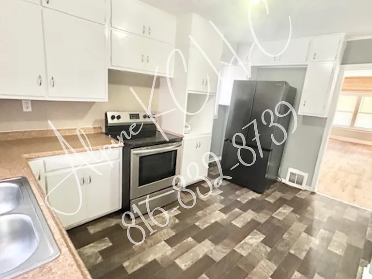 1804 S Evanston Ave — Photo 8