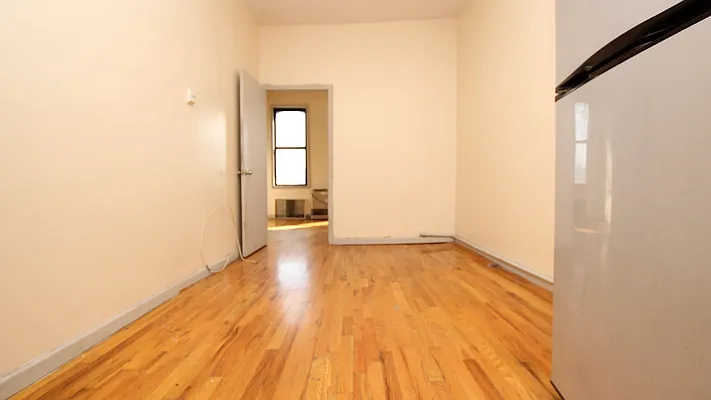 Rented by Nooklyn NYC LLC | media 13
