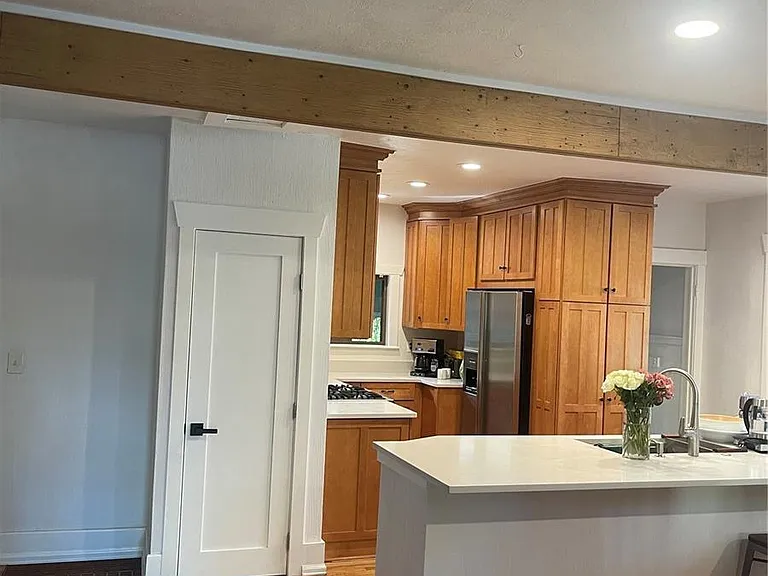701 S Race St — Photo 10