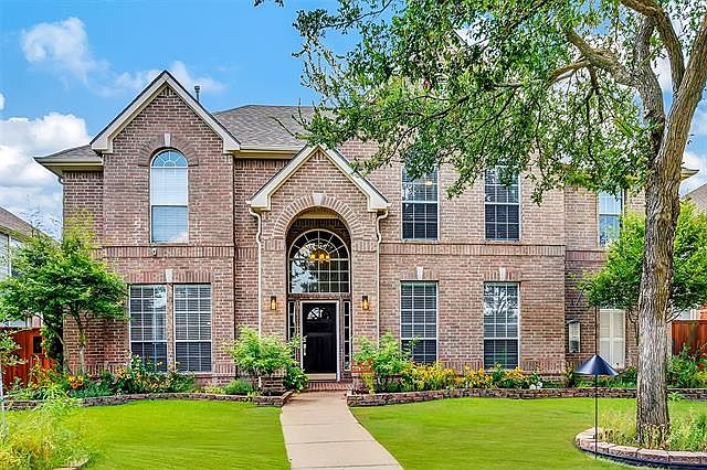 1st image of 3910 Clifton Dr