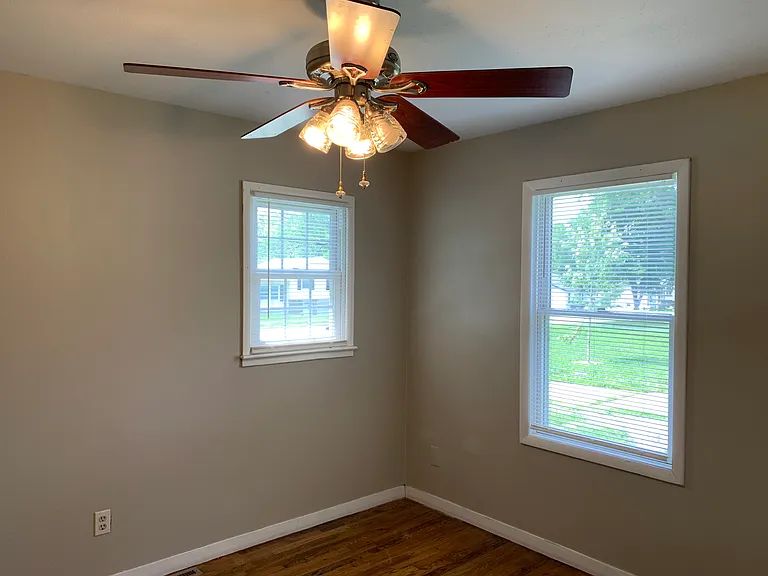536 S Alta Ln — Photo 6