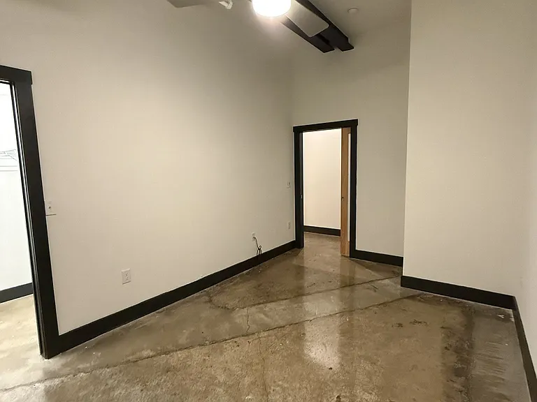 Fording Flats - All Utilities Included — Photo 49