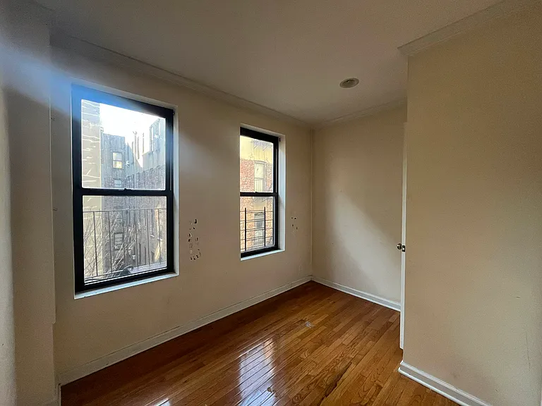 574 W 161st St #4C — Photo 3