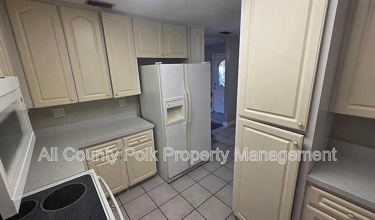 1636 Terry Rd — Photo 6