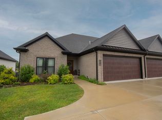 3910 Pines Rd, Paducah, KY 42001